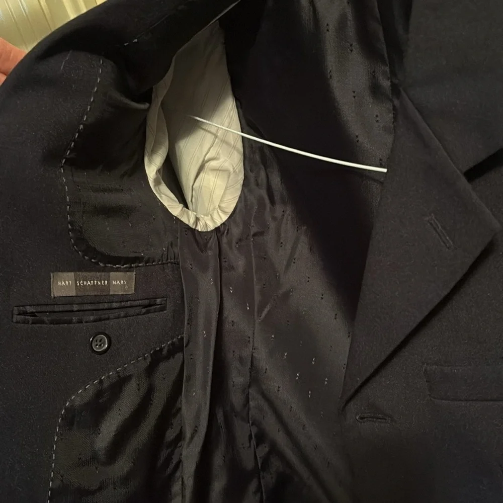 Hart Schaffner Marx Boys 3Piece Suit; Jacket, Pants and Tie